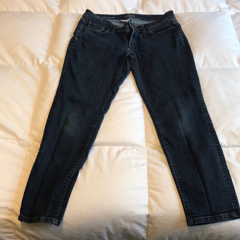 Loft-dark wash Petite jeans size 28/6